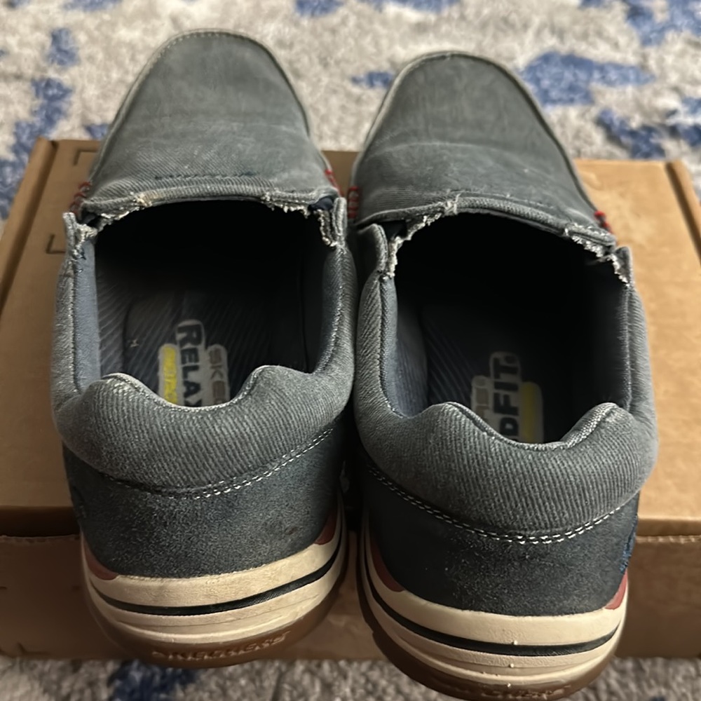 Skechers Men’s 9.5 - Picture 5 of 11